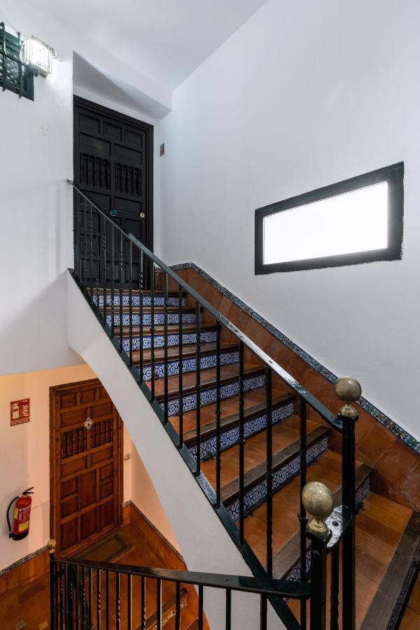 Appartamento Historic Building Cathedral Siviglia Esterno foto