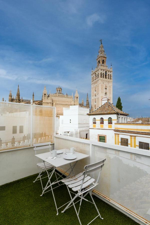 Appartamento Historic Building Cathedral Siviglia Esterno foto